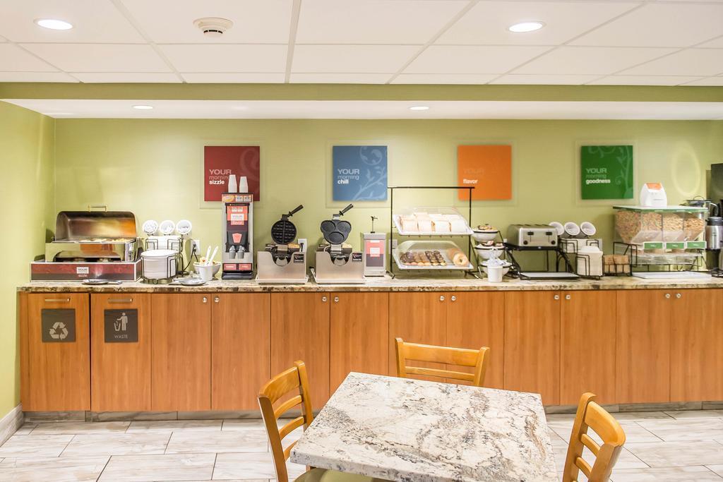 布罗克维尔康福特茵酒店 外观 照片